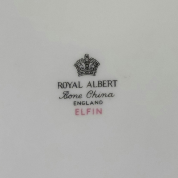 Vintage Royal Albert Bone China England "Elfin" Pattern Bonbon Dish - Picture 3 of 6